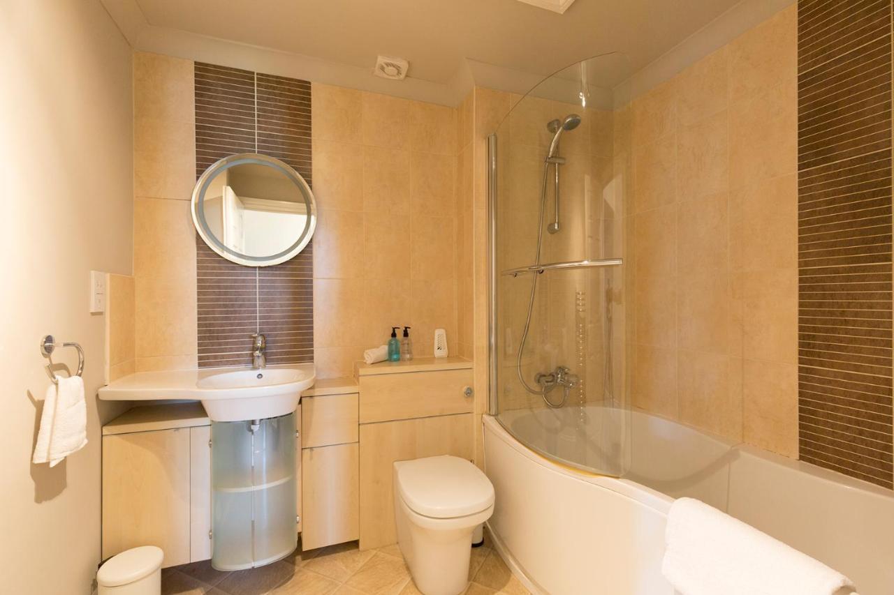 Ambrose Apartments Cheltenham Esterno foto