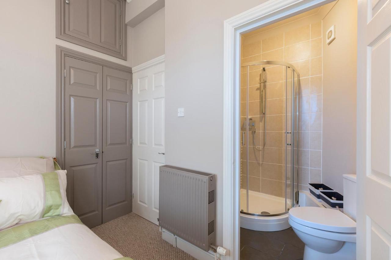 Ambrose Apartments Cheltenham Esterno foto